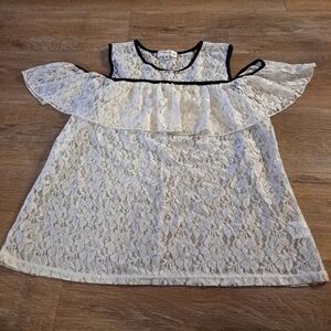 Eve & Maddie White Lace Black Trim Sleeveless Cold Shoulder Top Women's Size XL